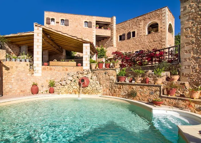 Samonas - Red Fliskouni Feriehus Chania (Crete)