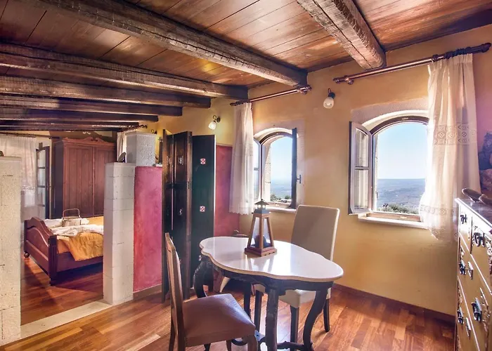 Samonas - Red Fliskouni * Chania (Crete)