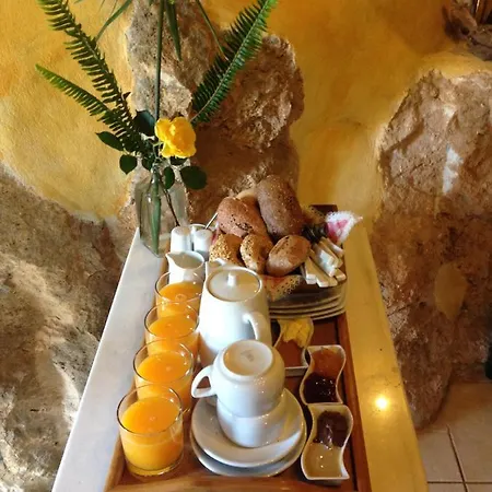 Samonas - Red Fliskouni * Chania (Crete)