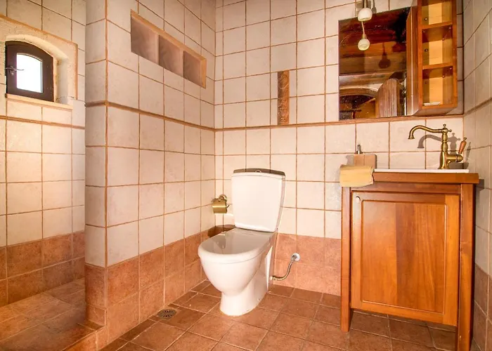 Samonas - Red Fliskouni 펜션 하니아